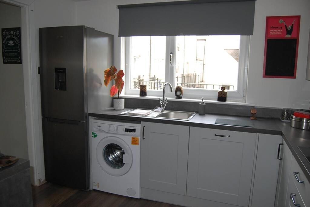 Creag Mhor Self Catering Holiday Apartment Aberfoyle  Exteriör bild